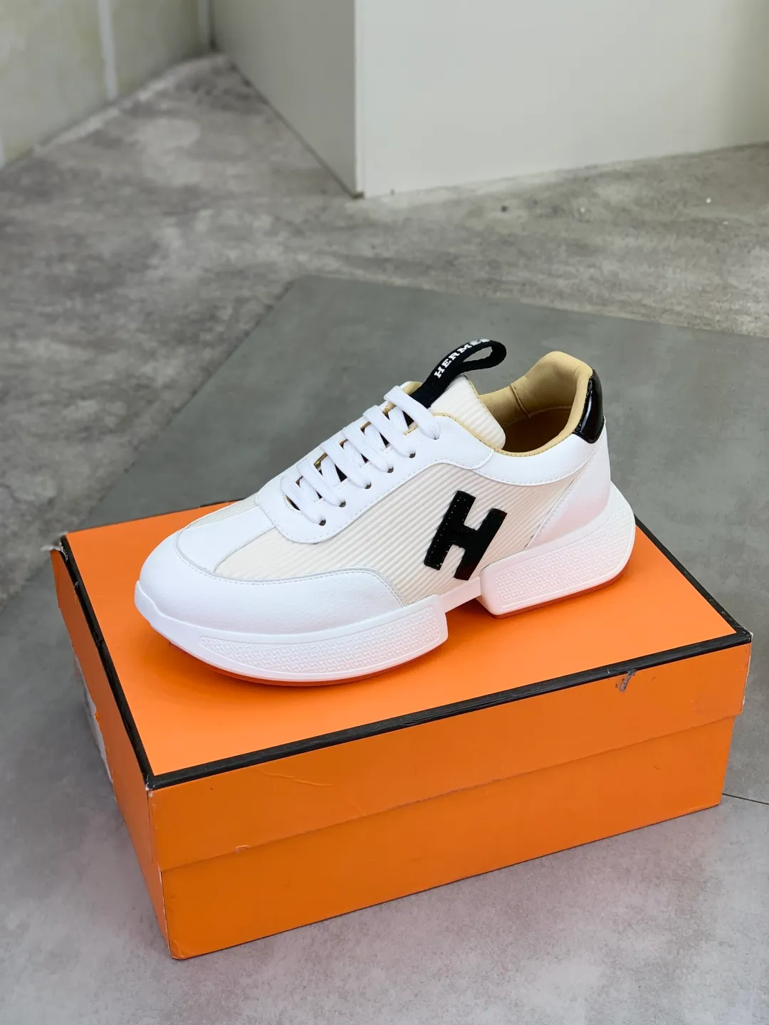 Men's men's shoes P460 new style [HERMES] Hermès - High-end quality original order - Upper: 🔝Nappa calfskin, sewn brand 'H' totem - Inner: water-dyed cowhide - Outsole: ultra-light TPU foam; molded outsole - Ultra-high quality control·Fine workmanship: highlighted (high-end·nobility·grade) -Size: 38-44 (45 can be customized)·